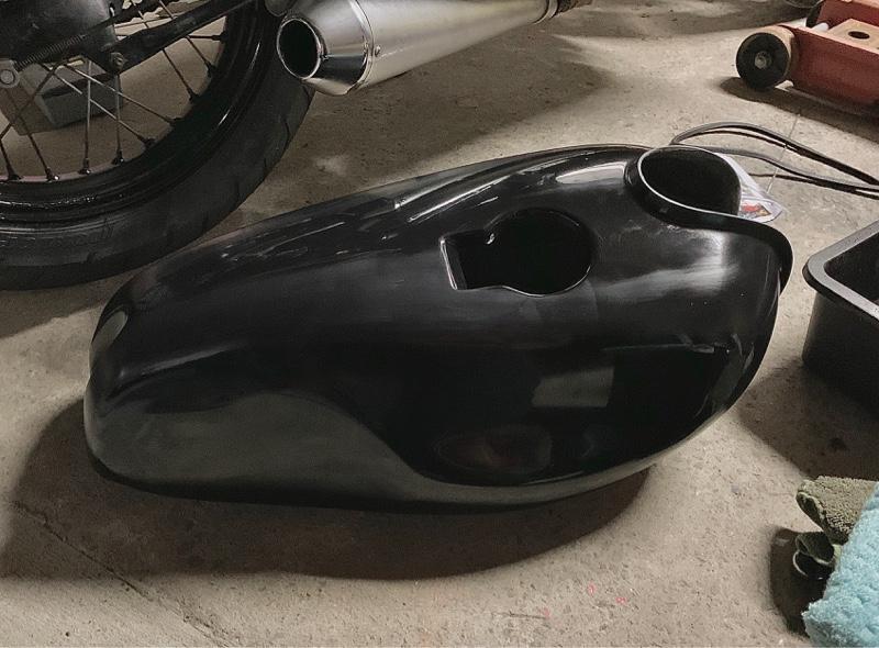 POSH Faith カフェ・フォータンクカバー のパーツレビュー | グラス