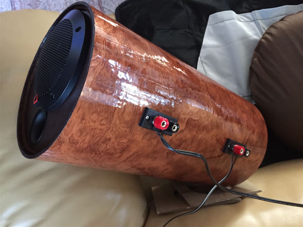 波動スピーカーを自作！自宅シアターに加えてみました。｜ガ・ネーシャ