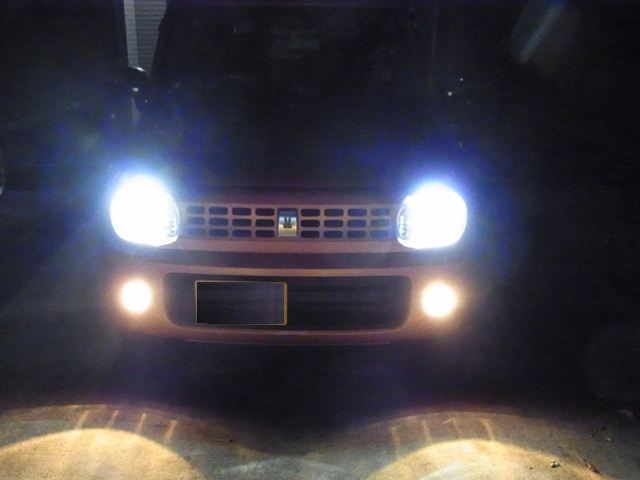 アルトラパン HE22S ハロゲンヘッドライト 左右（管理M27）