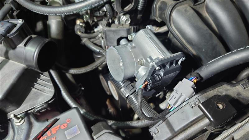 nd型 ロードスターrf 後期 スロットルボディ nd型 ロードスターrf 後期