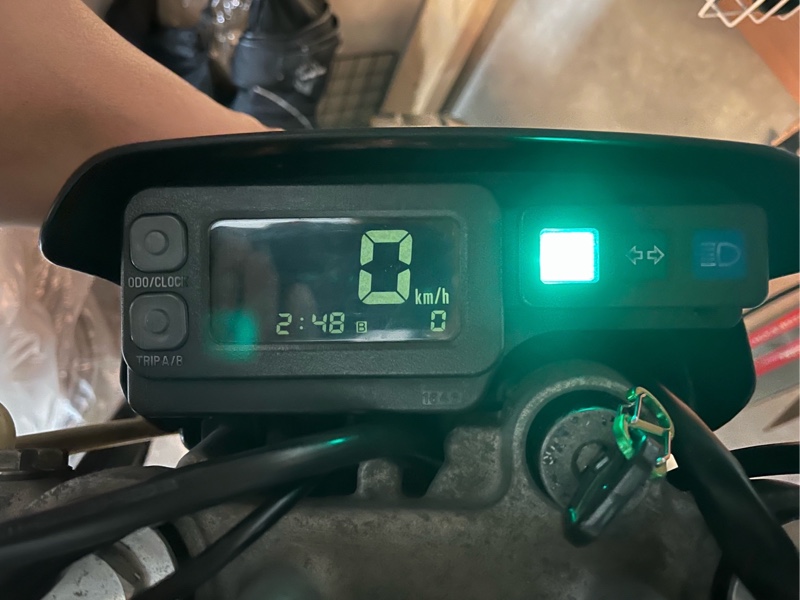 卸売 dトラッカー 純正スピードメーター Dトラッカー 純正メーター