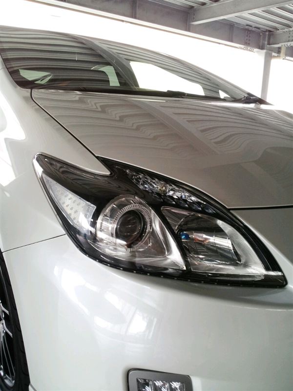 ヘッドライト インナーブラック のパーツレビュー | プリウス(きのプリ