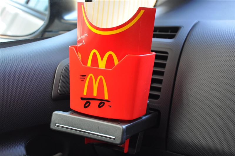マクドナルド ポテト用のカーホルダー（マックフライポテト）Mac