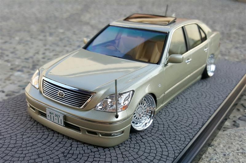 セルシオ30後期プラモデル