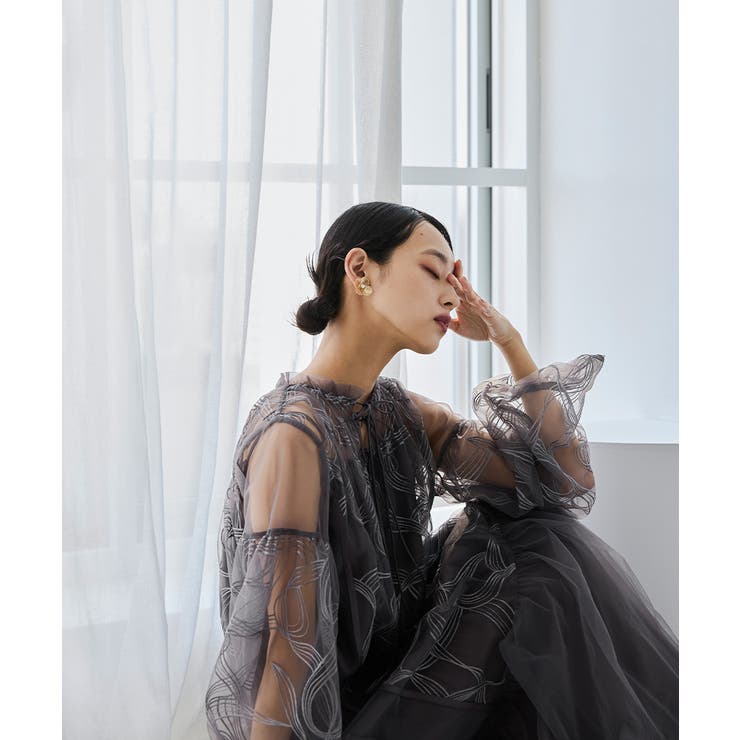 niana ニアナ リボンエンブロイダリーレイヤードドレス[品番