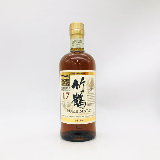 竹鶴ピュアモルト黒ラベルvs白ラベルの違い！新旧ボトルを完全比較