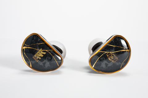 有線ピヤホン5 – Hi-Unit branding.