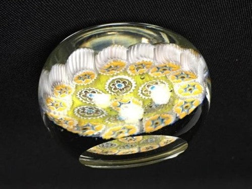 イタリアのベネチアングラス・ムラノガラスのペーパーウェイト（置物