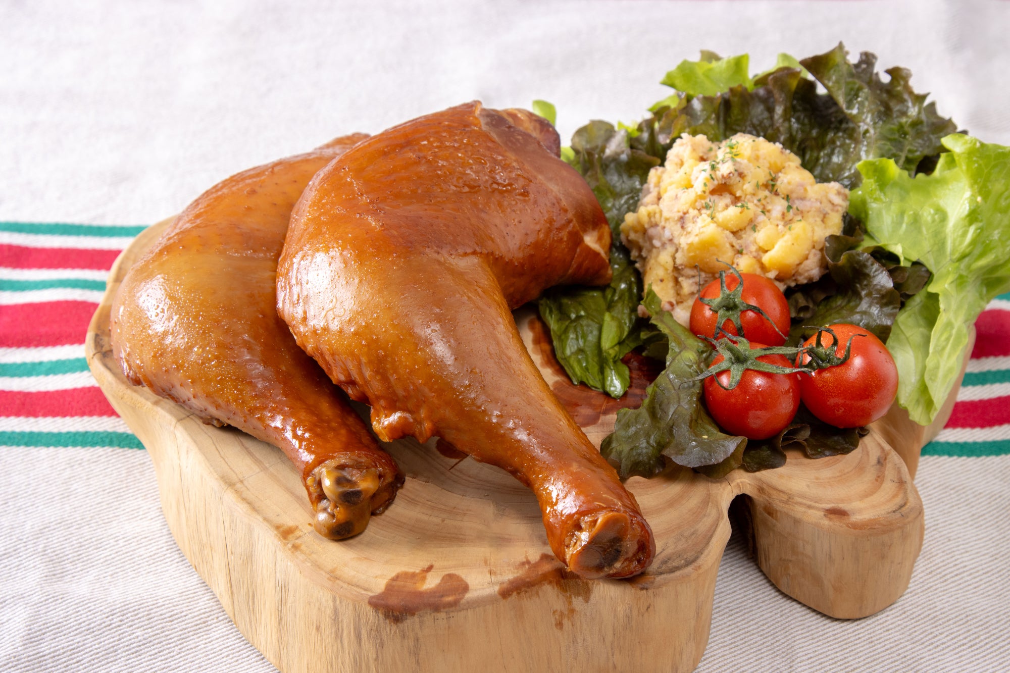 白金矢澤精肉店 信玄どりのクリスマススモークチキン【冷凍