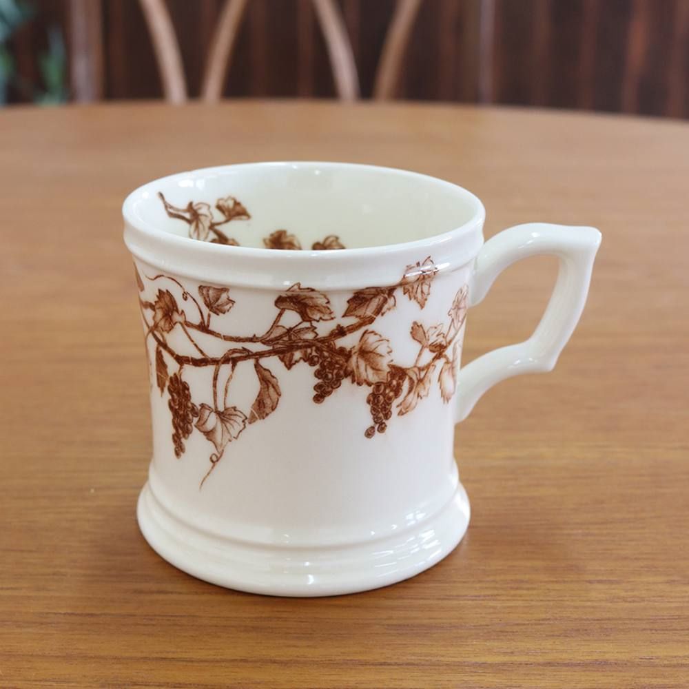 フォルムにヴィンテージ感♪ ヴィーニュマグブラウン SM1-183076