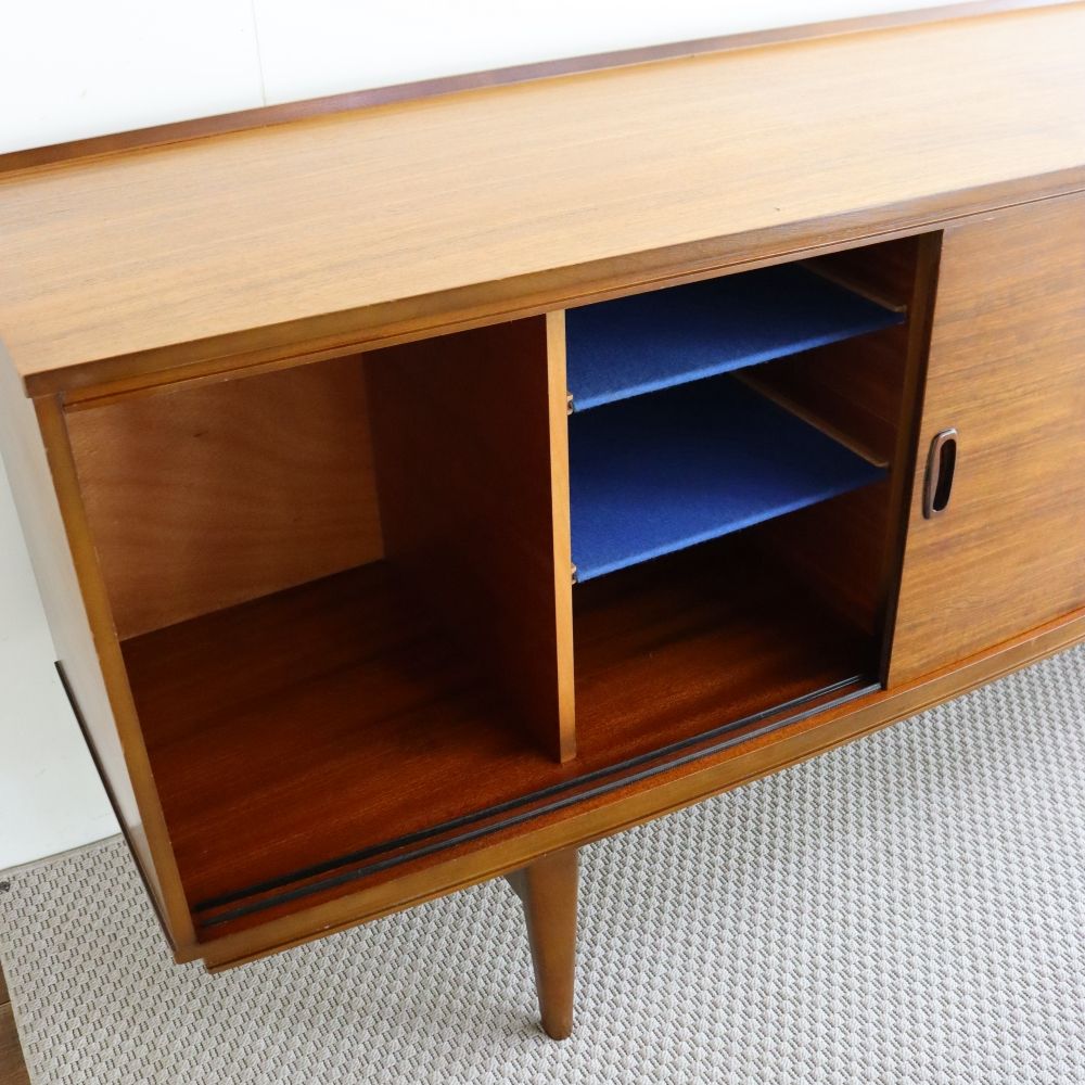 テレビボードにも♪ ミッドセンチュリーのサイドボード VC106-188