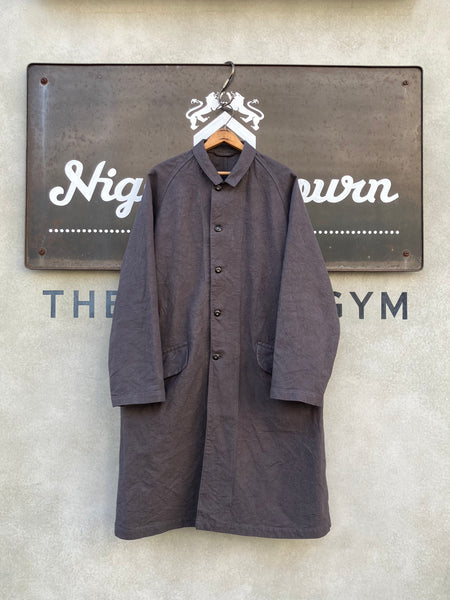 雰囲気抜群のコートを》DUSTER COAT – ナイジェル・ケーボン