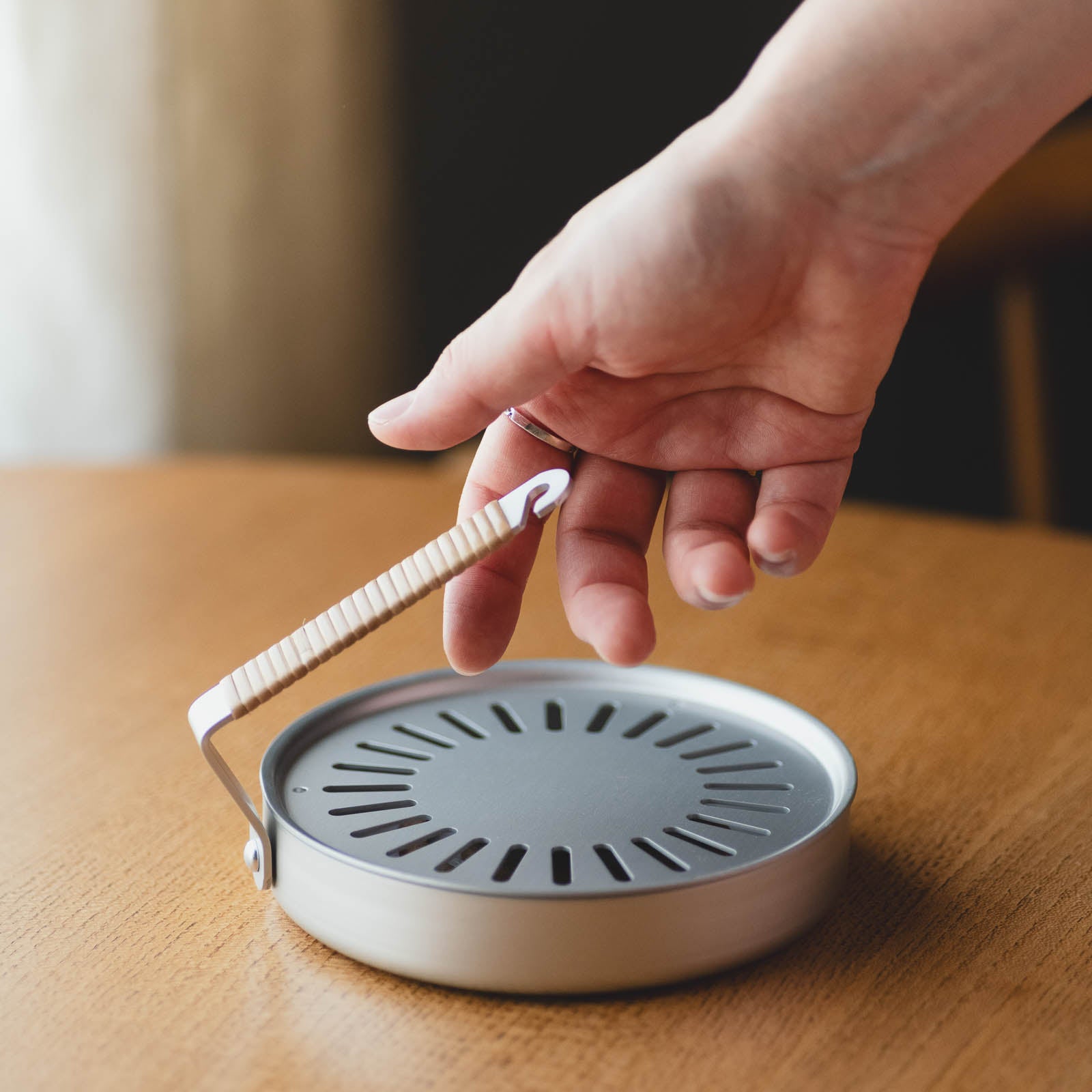 香遣（かやり/蚊取線香ホルダー） — ANTRY USE ONLY GENUINE