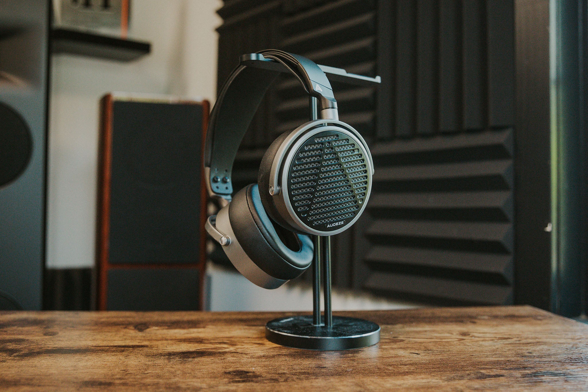 Audeze MM-100 Open-Back Planar Magnetic Headphones | Bloom Audio