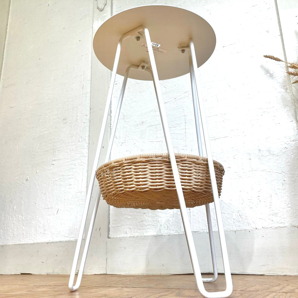 イデー / IDEE ワラビー / WALLABY サイドテーブル バスケット 白