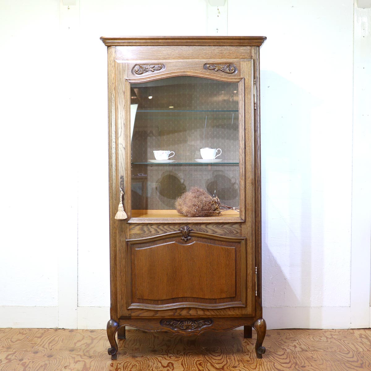 キュリオケース ショーケース 飾り棚 ガラス アンティーク 中古