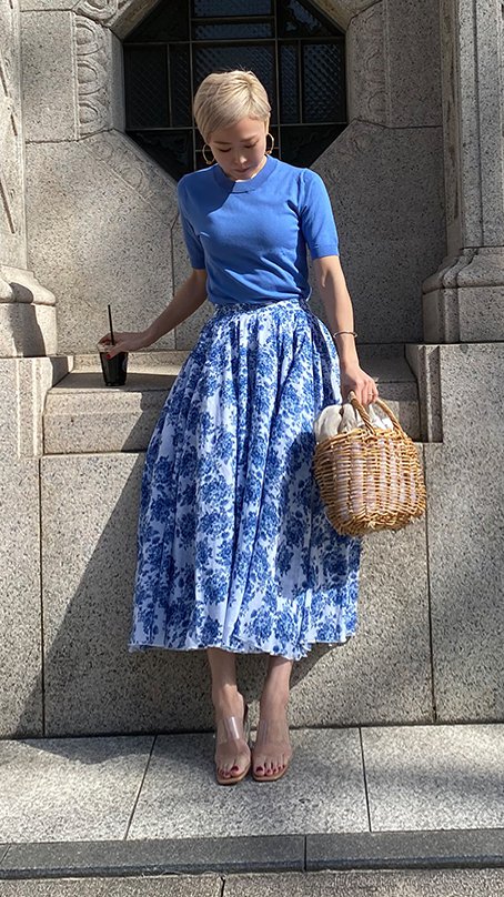 大人フレンチルックエアリースカート(ヴィンテージフラワー柄)｜JENNE