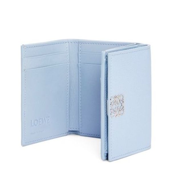 2023年秋冬】LOEWE(ロエベ)の新作財布はくすみカラー推し!-定番~人気の