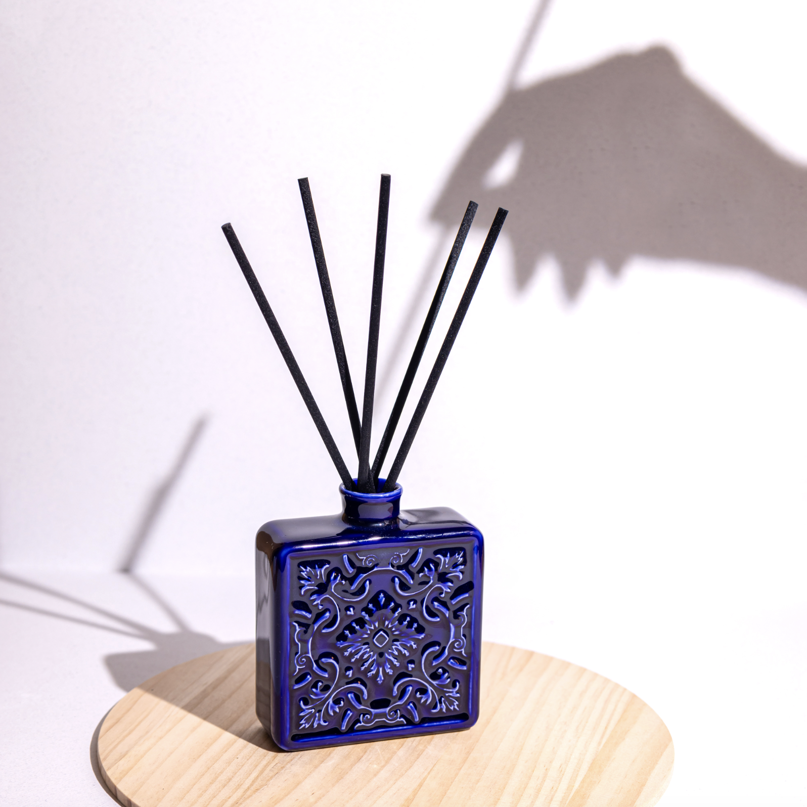 Ca Atlântica－Azulejo－浮雕花磚陶瓷花瓶香薰擴香瓶－午夜藍－1.7L