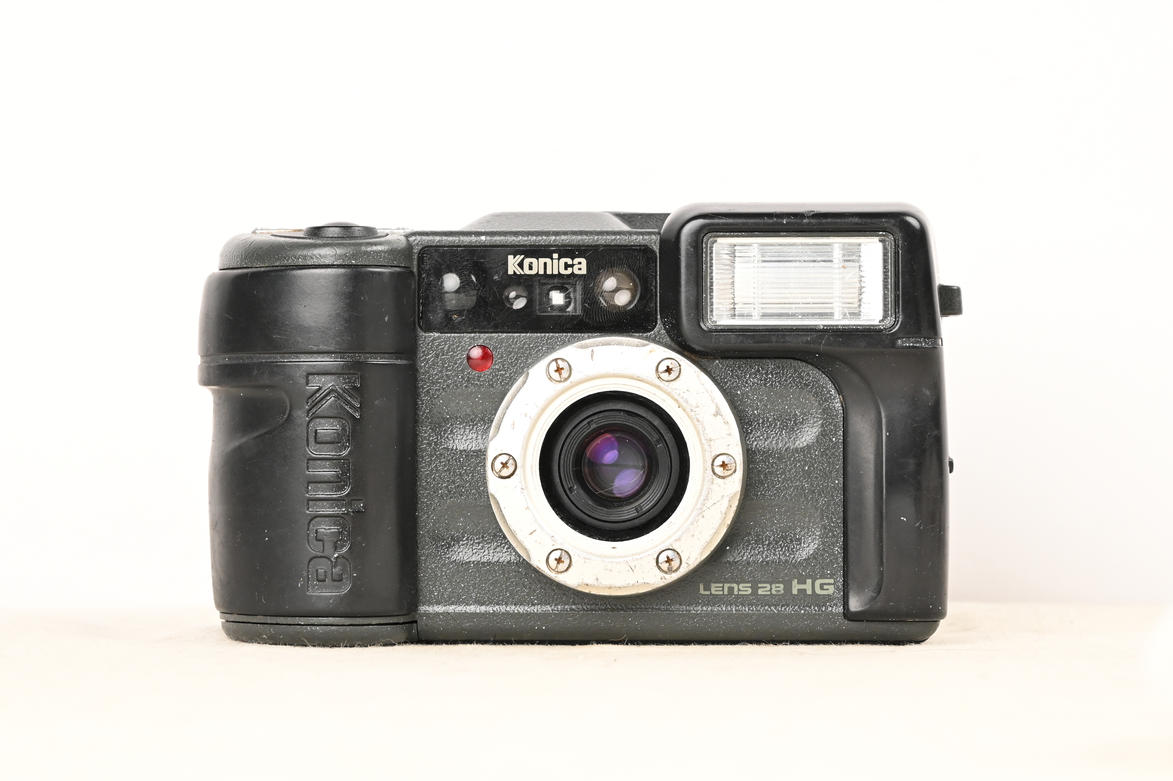 KONICA コンパクトフィルムカメラ 現場監督 LENS 28 WB Konica コニカ