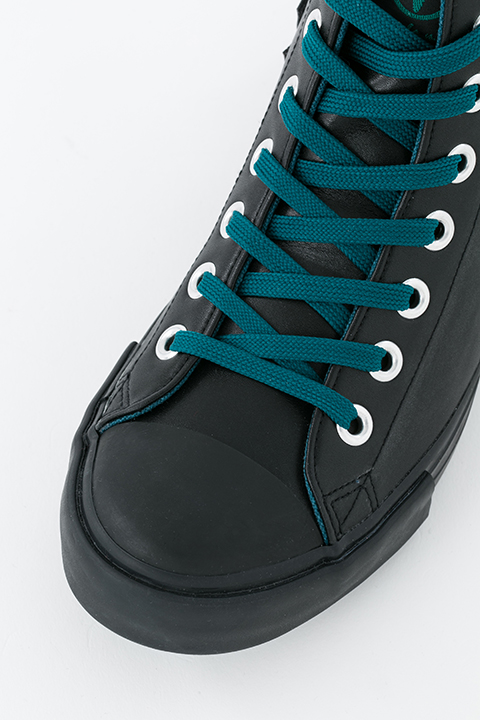 レイヴン モデル スニーカー シューズ GUILTY GEAR Xrd -REVELATOR