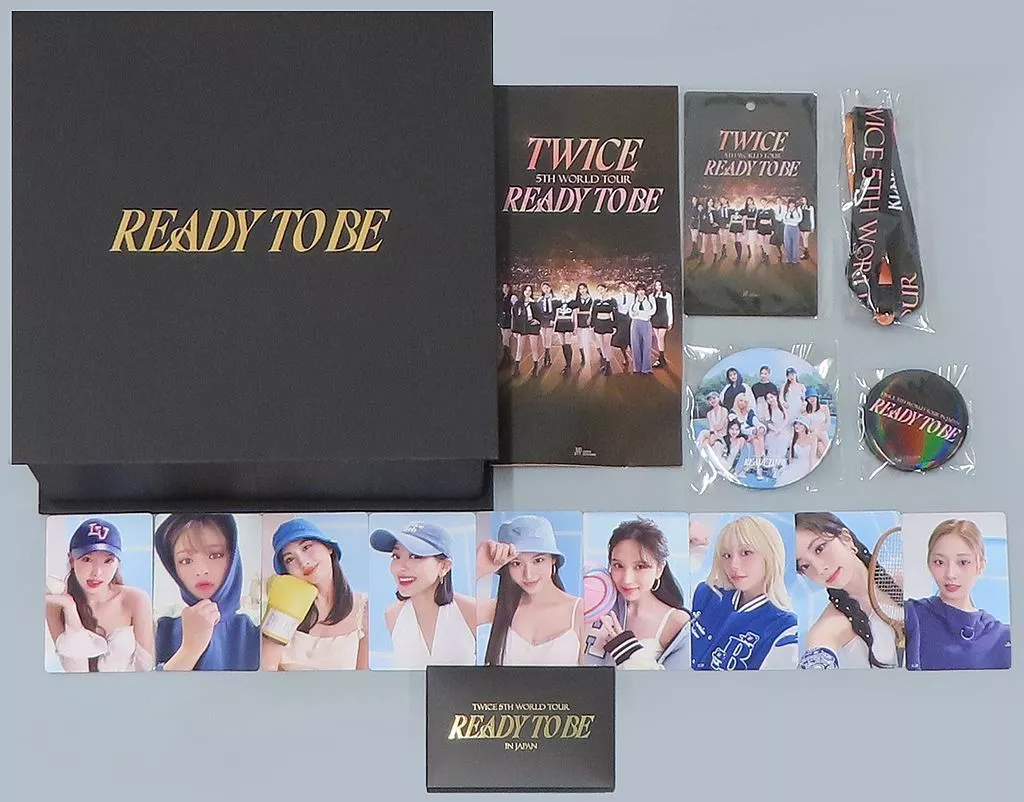 TWICE READY TO BE ワールドツアーアクスタ8点セット