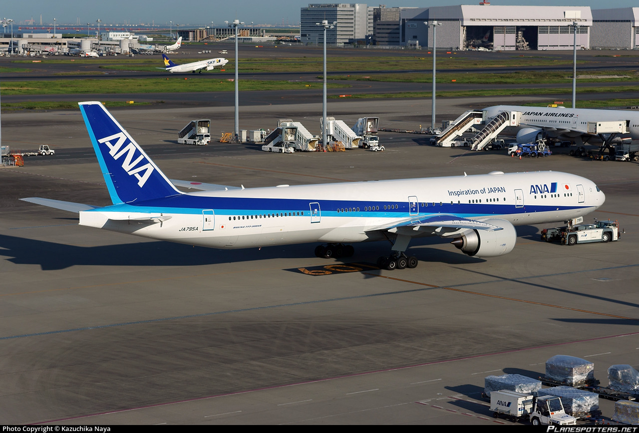 航空機・ヘリコプター ANA 777-300ER JA795A 航空機・ヘリコプター ANA