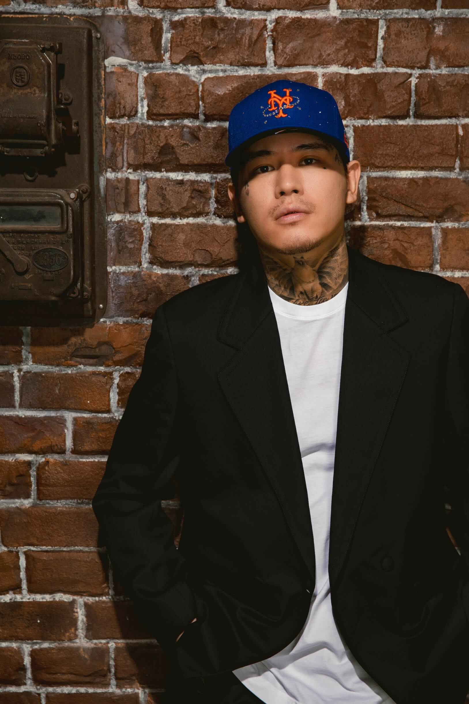 YZERRがメインビジュアルに登場｜LA発のアーティスト集団『Couture