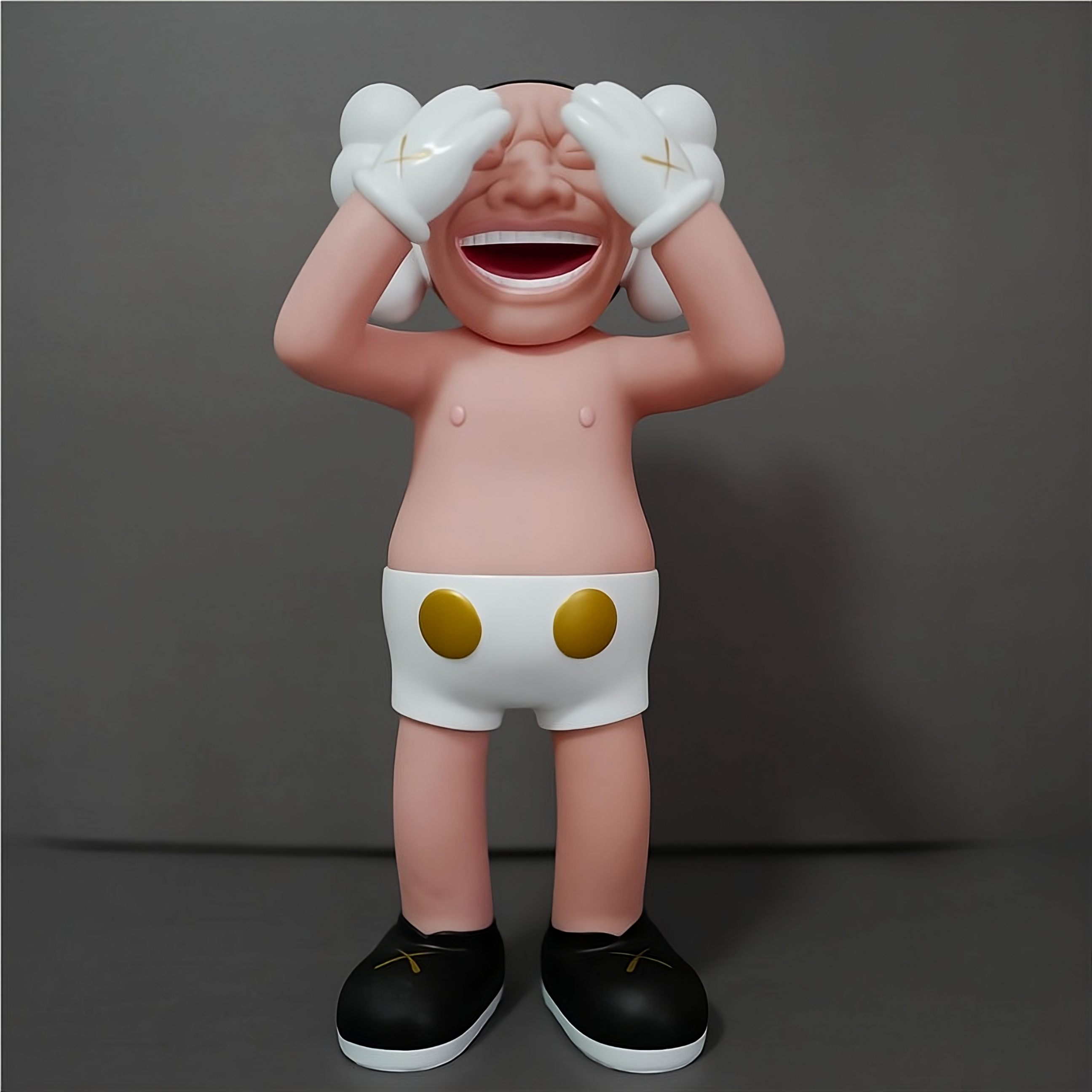 kaws Yue Min Jun フィギュア KAWS X Yue Minjun MOT | Kamal Enterprises