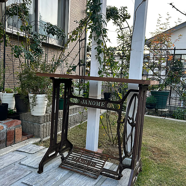 ガーデニング ミシン台のおすすめ商品とおしゃれな実例 ｜ RoomClip