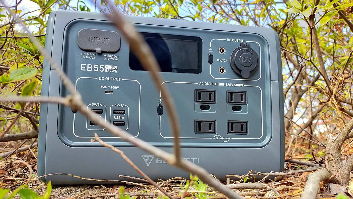 BLUETTI EB55の実機レビュー！充給電ポート数と多機能に強みの小型