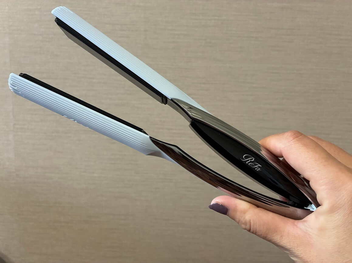 リファビューテック ストレートアイロンを使ってレビュー！メリット