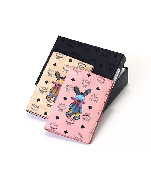 MCM パスポートケース ピンク ウサギデザイン エムシーエム MCM