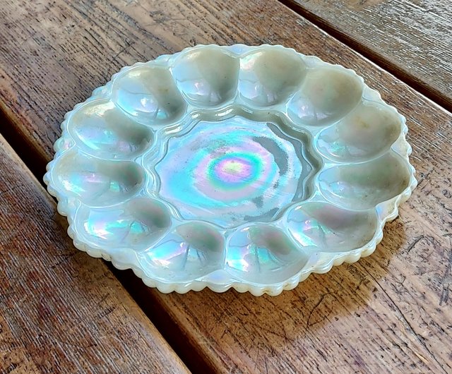 骨董 時代ガラス フリル 水玉紋 乳白色 オパールセント 氷皿 プレート