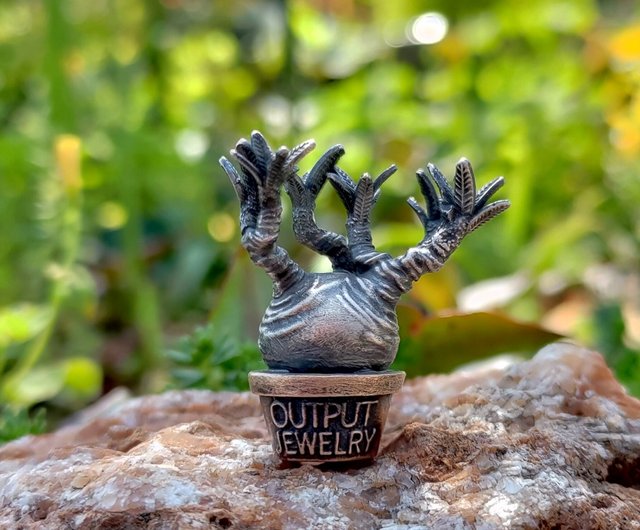 世界限定100枚】メイプル銀貨 妖精 ステンドグラス 2025 1オンス 世界