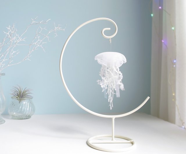 スタンド型クラゲ ( White ) 1pc Yuragi | 置物 - Pinkoi