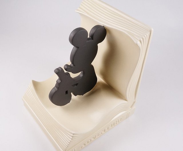 送料無料 20%OFF】台湾 片面ミッキー(ミッキー) ブックエンド