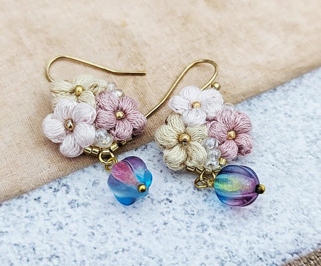 12%OFF】台湾 かぎ針編み ビーズ編み 刺繍 イヤリング momolico