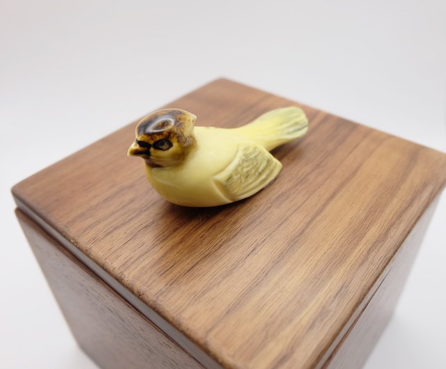 送料無料 12%OFF】台湾 鳥のウォールナットほぞ穴木箱ギフト