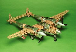 k*3様 Guillow's Lockheed P-38L Lightning Guillow's Lockheed P-38