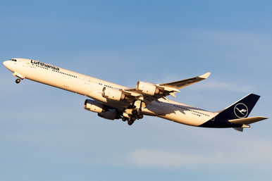Lufthansa Airbus A340-600 D-AIHF PH04484 1:400