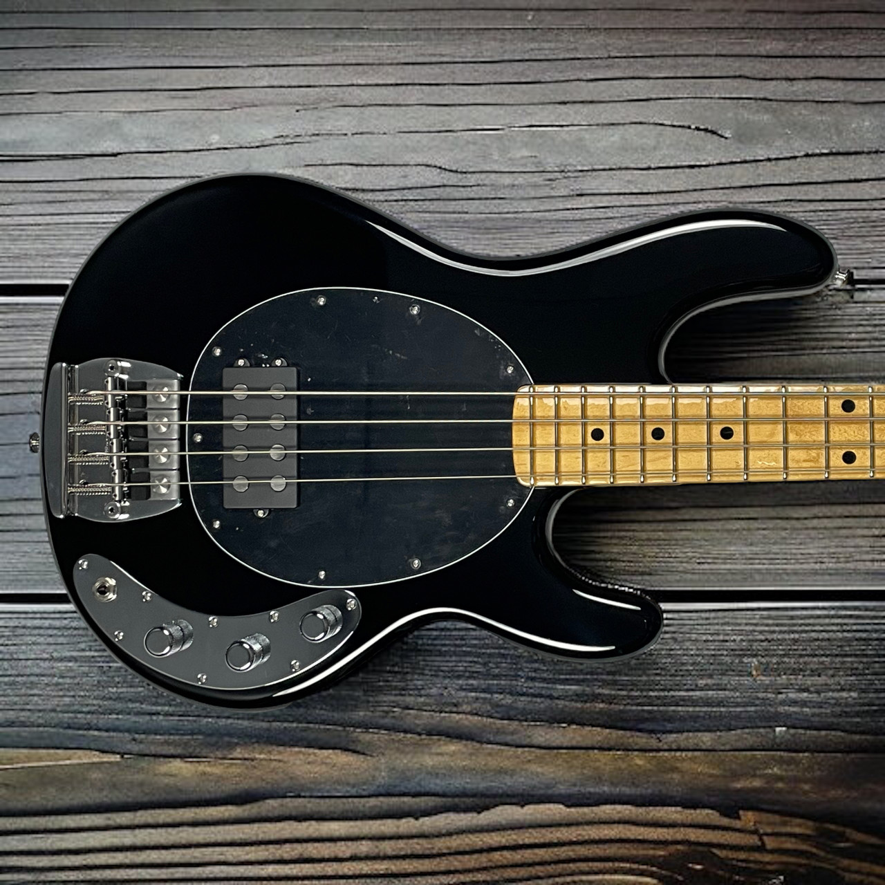 Ernie Ball Music Man StingRay 4 