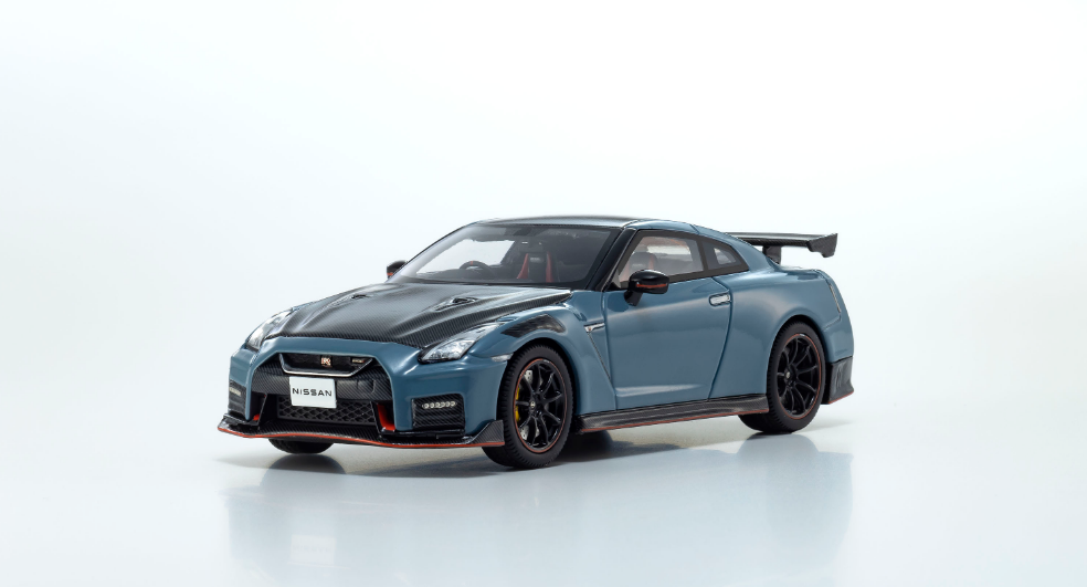 ミニカー R35GT-R GT5 COLLECTOR'S Edition 1/43 R35GT-R GT5