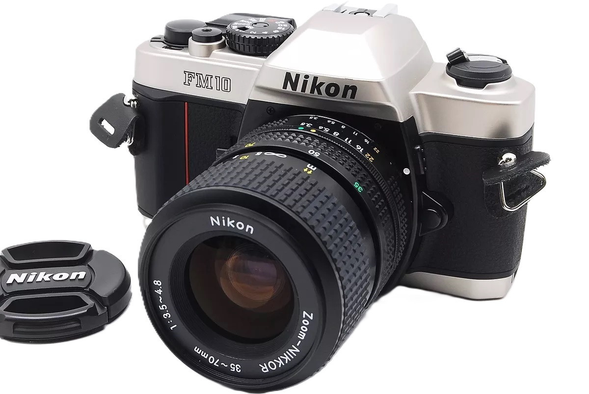 Nikon FM10 35mm SLR Film Camera with 35-70mm Lens