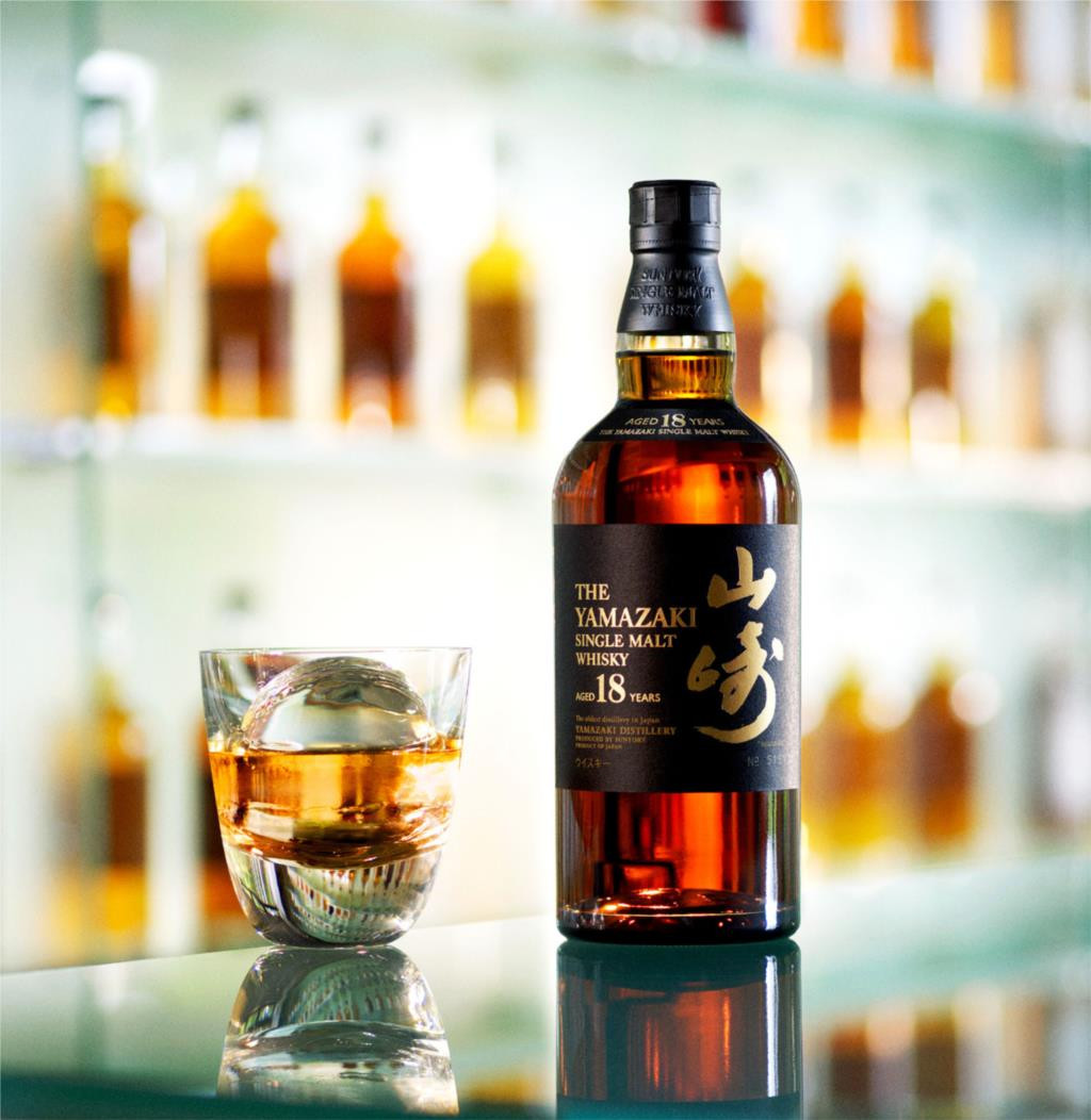 Yamazaki 18 Year Old 70cl Whisky | Master Of Malt