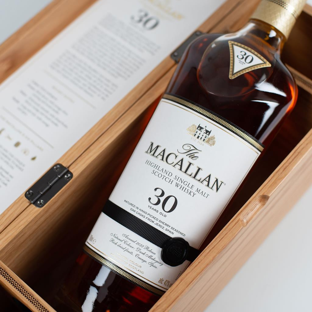 マッカラン30年 2021 空瓶 空き瓶 袋・木箱付き 希少 マッカラン 30年