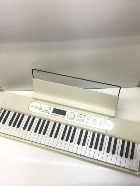 CASIO LK-526 キーボード LK-526 CASIO◇キーボード 光ナビゲーション