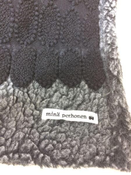 ミナペルホネン tarte タルト 刺繍マフラー グレーmix クリーニング