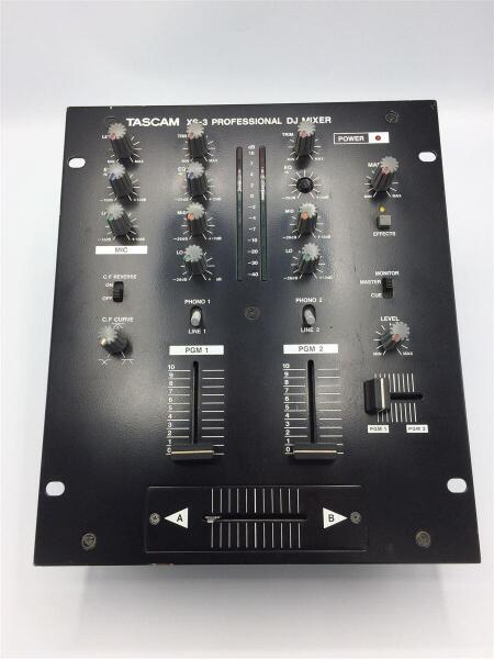 TASCAM XS-3 美品♪】TASCAM XS-3 プロフェッショナル DJミキサー XS-3