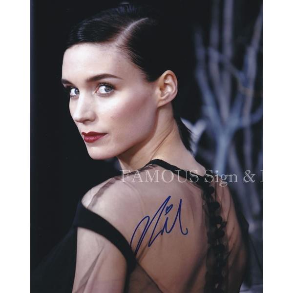 ルーニー・マーラ 直筆サイン入りフォト ドラゴン・タトゥーの女
